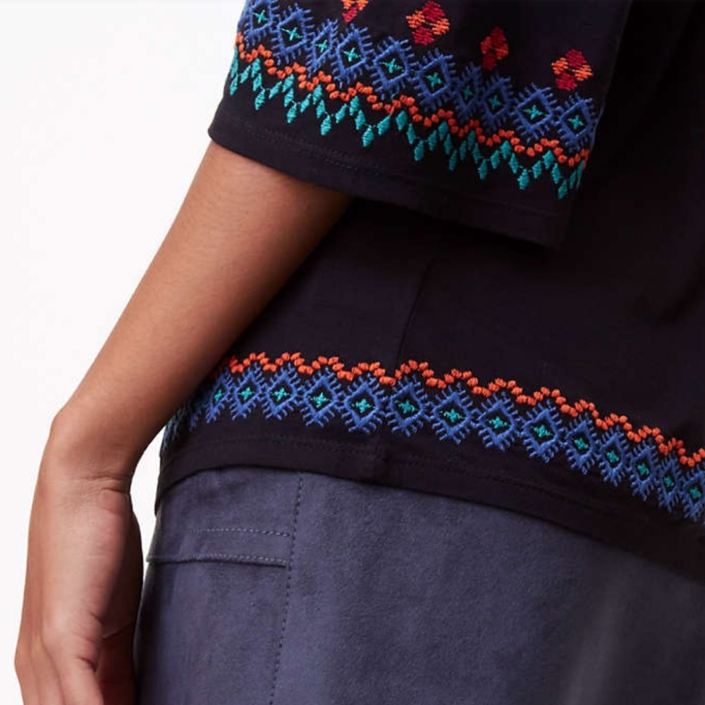 NWT LOFT | Off Shoulder Embroidered Top - Picture 4 of 7